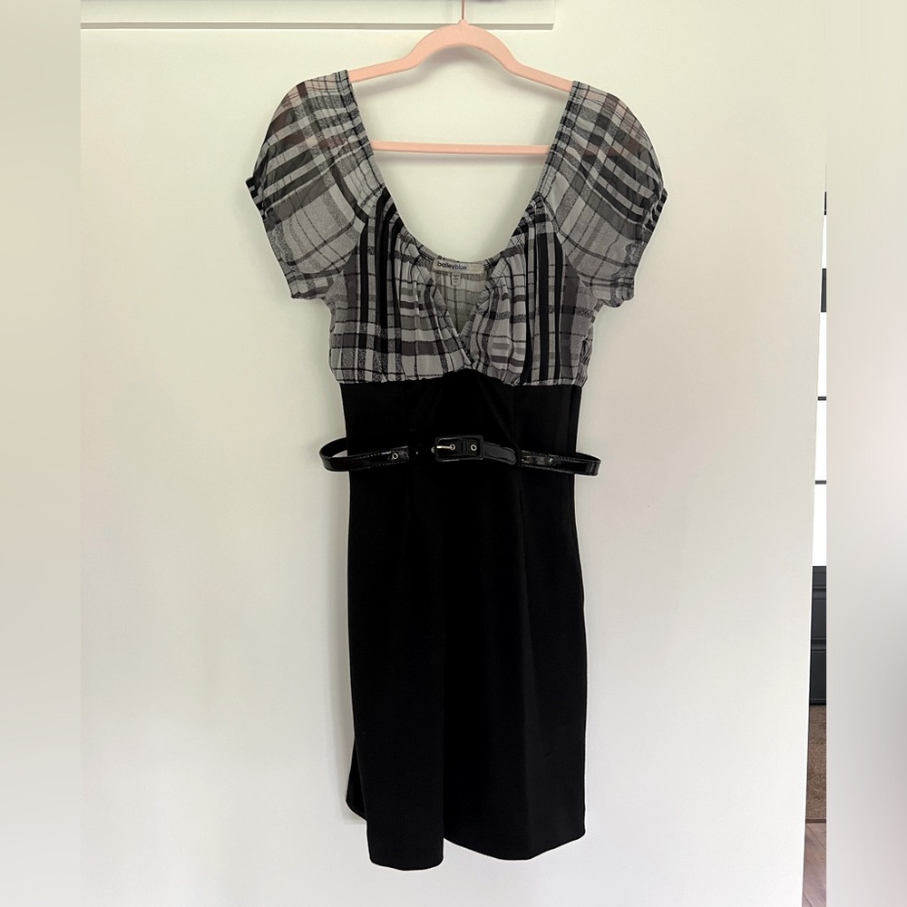 Bailey Blue High Waist Grey Plaid And Black Dress With Belt and Zipper Size M